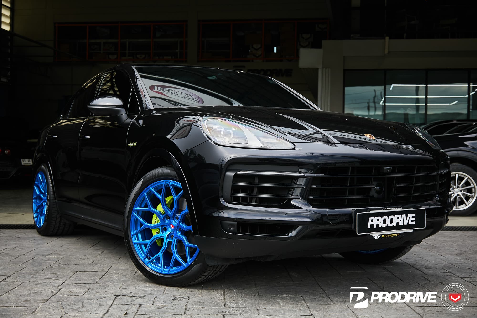 Bộ 04 lazang Vossen cao cấp mẫu LC3-13T lắp Porsche Cayenne