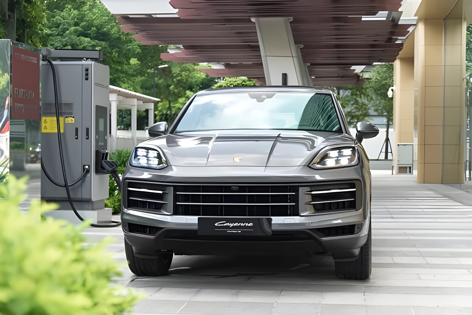 Đầu xe Porsche Cayenne 2024 mạnh mẽ