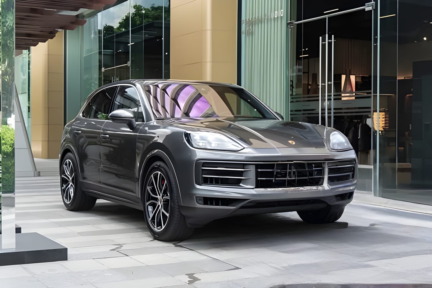 Giá bán Porsche Cayenne 2024 mới nhất