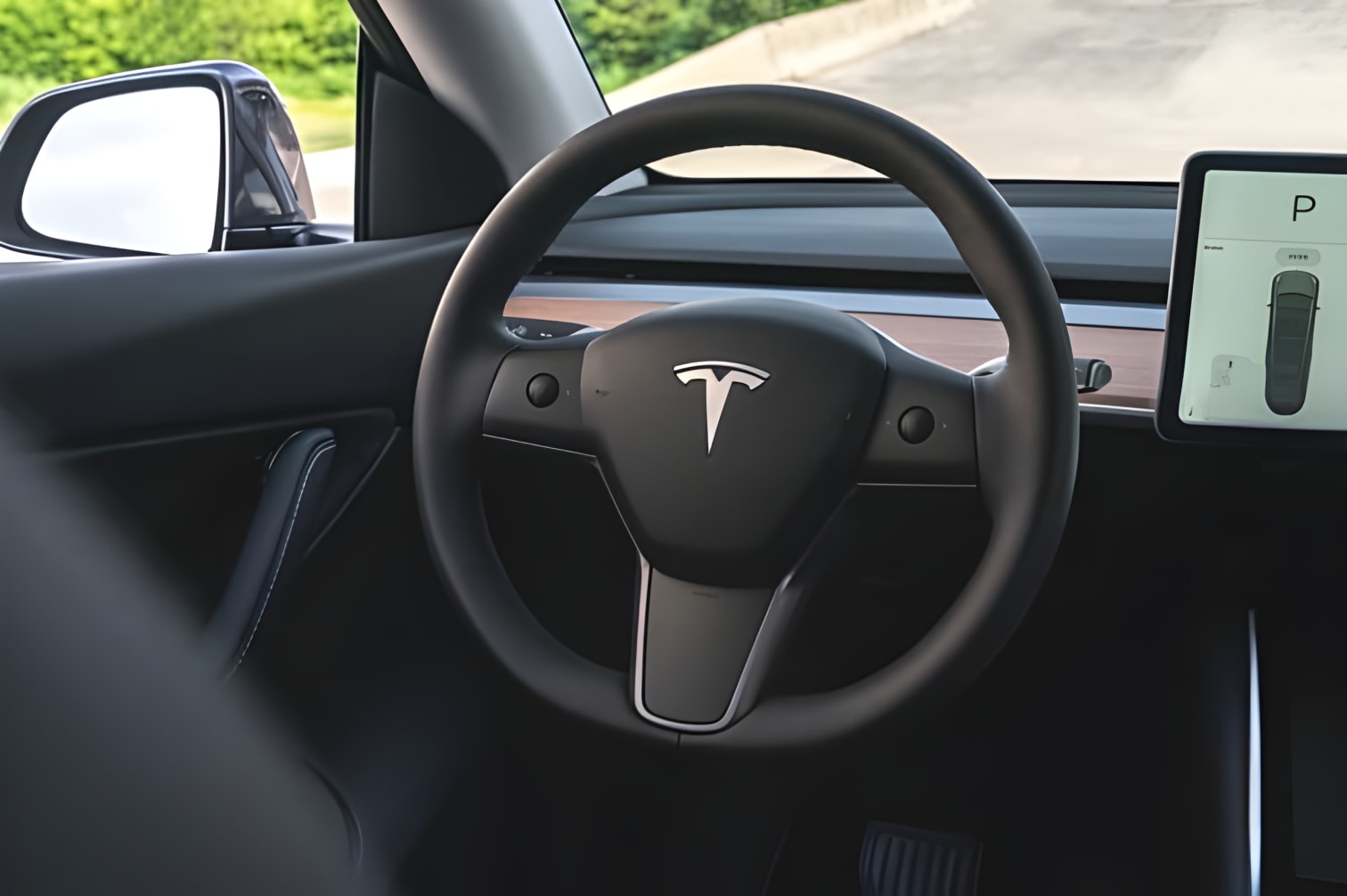 Vô lăng Tesla Model Y