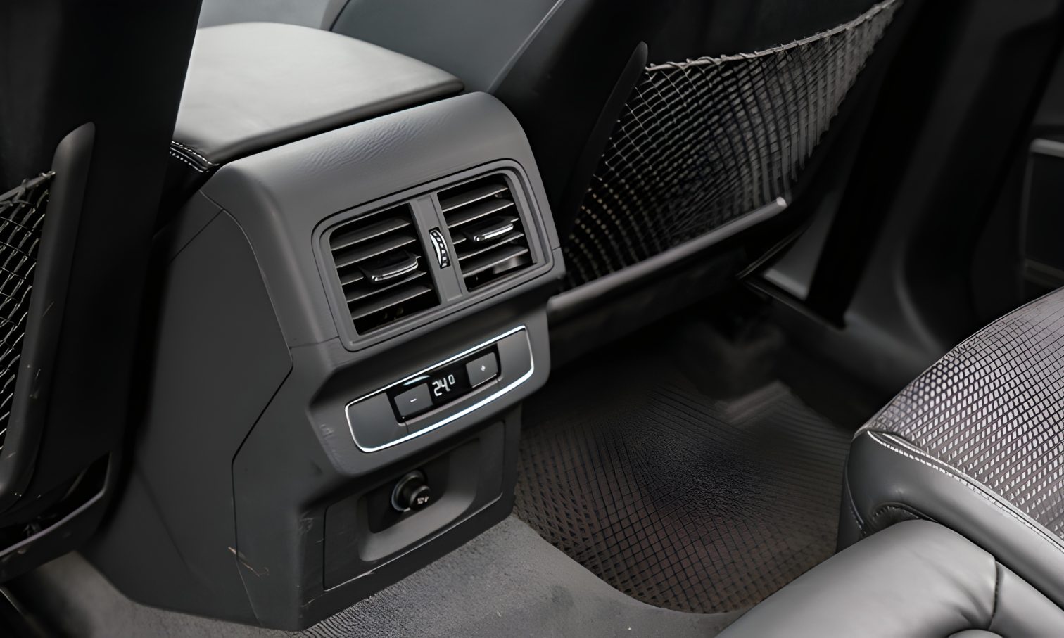 Cửa gió điều hòa khoang hành khách Audi Q5