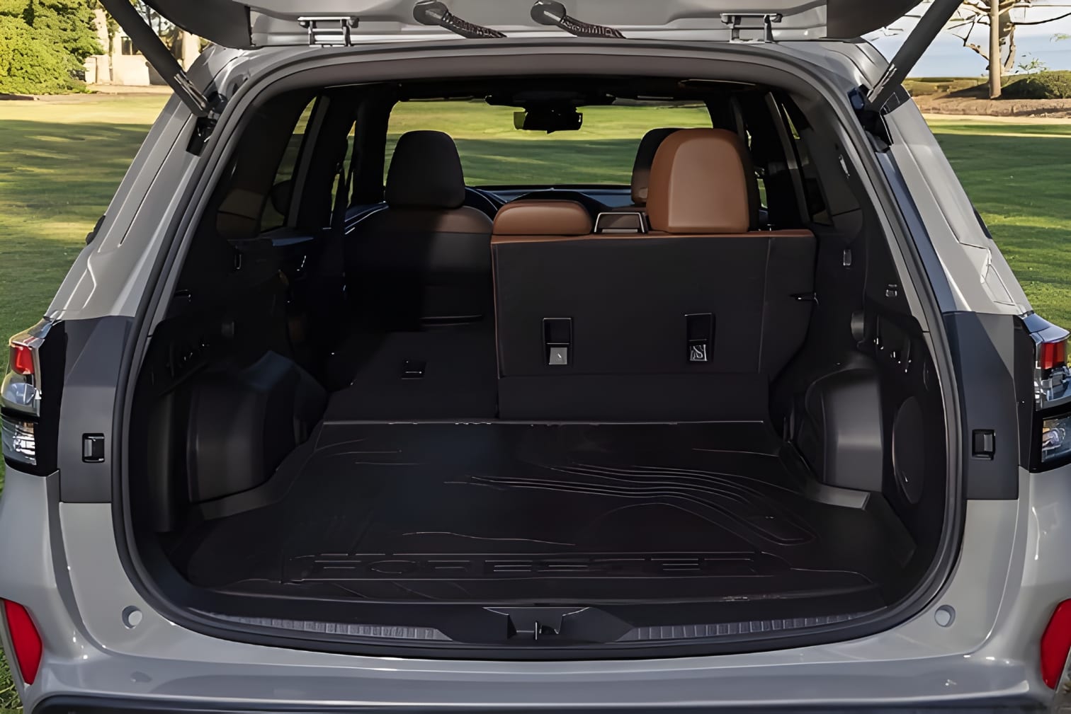 Cốp sau Subaru Forester 2025 rộng rãi