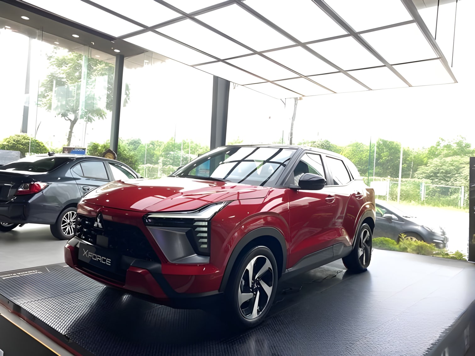 Đánh giá chi tiết Mitsubishi Xforce Ultimate