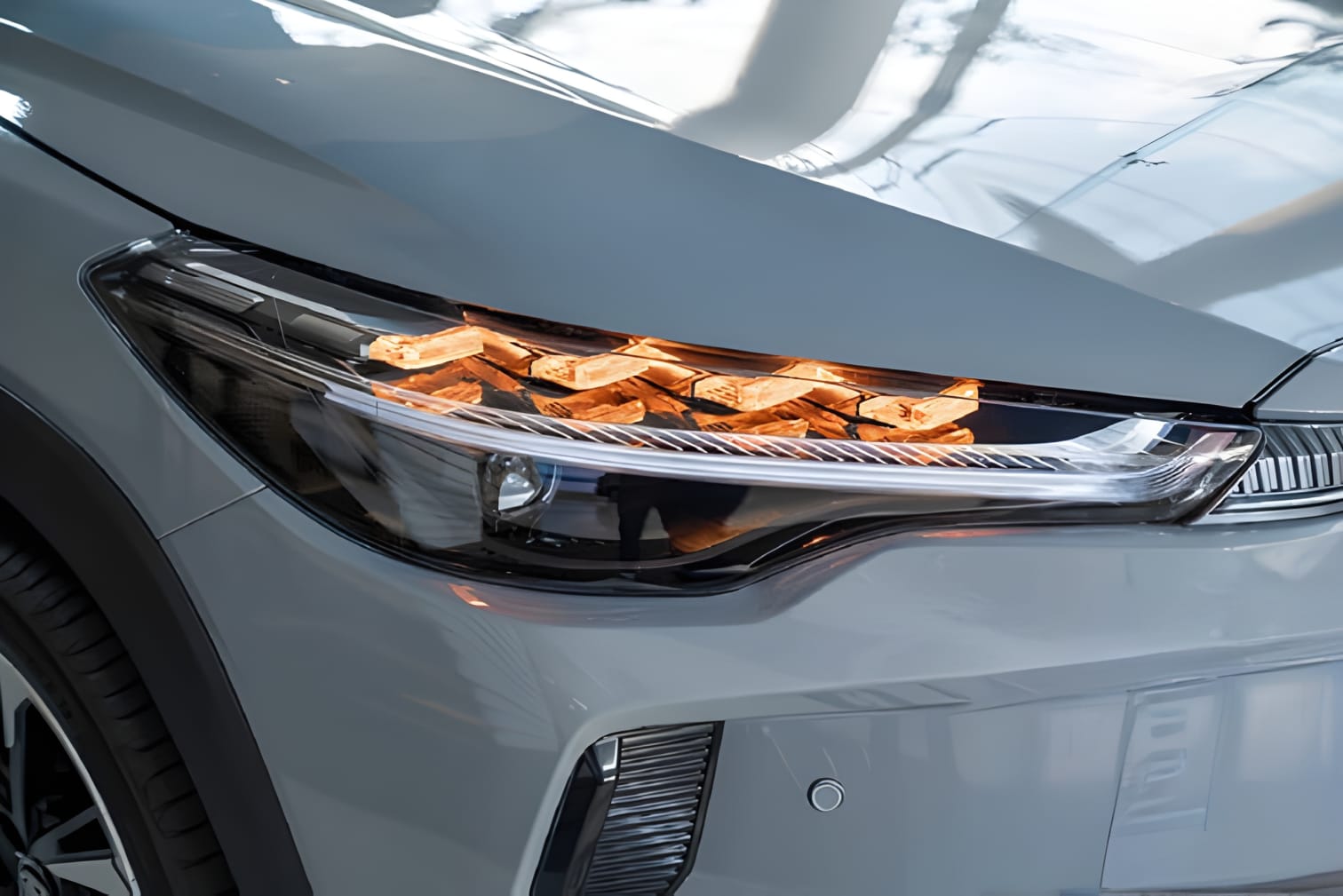 Đèn trước Toyota Corolla Cross Hybrid 2025