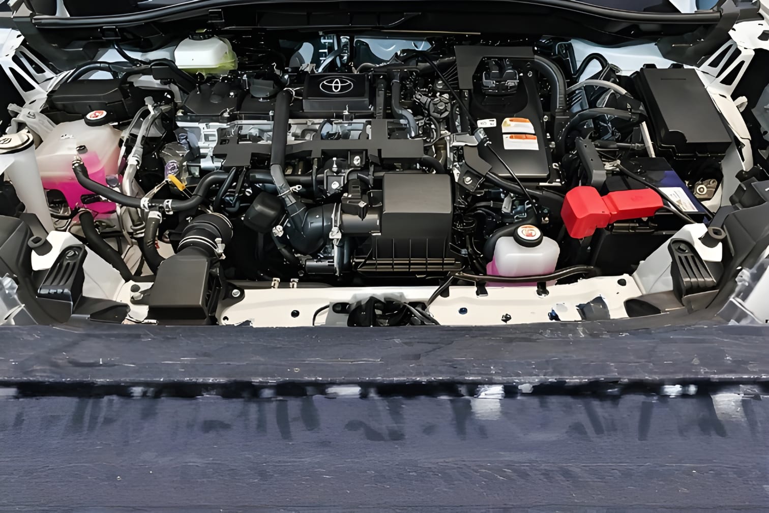 Động cơ Hybrid Toyota Corolla Cross 2025