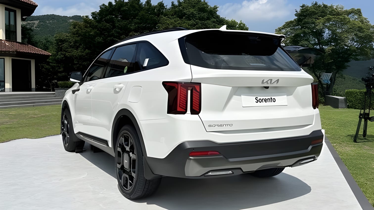 Đuôi xe Kia Sorento 2025 Facelift góc chụp phía sau