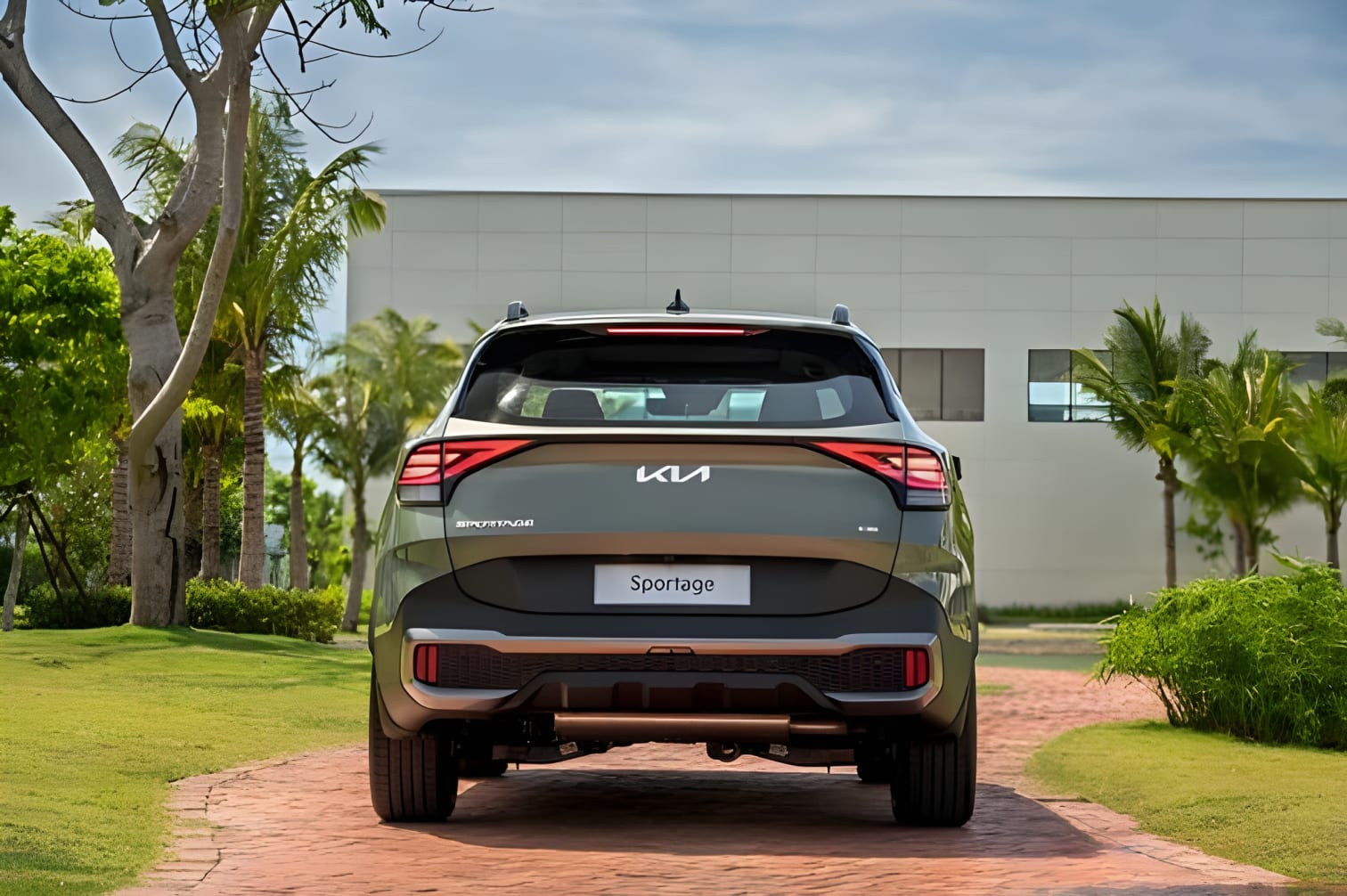Đuôi xe Kia Sportage 2024 với cụm đèn hậu LED