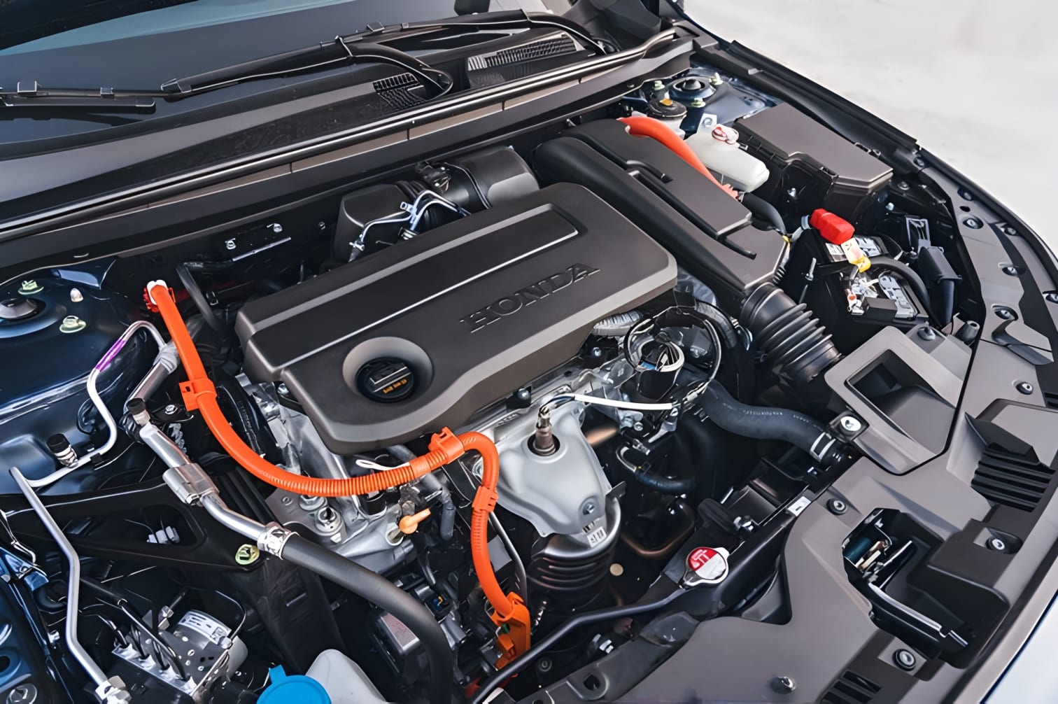 Động cơ Honda Accord 2025 mạnh mẽ