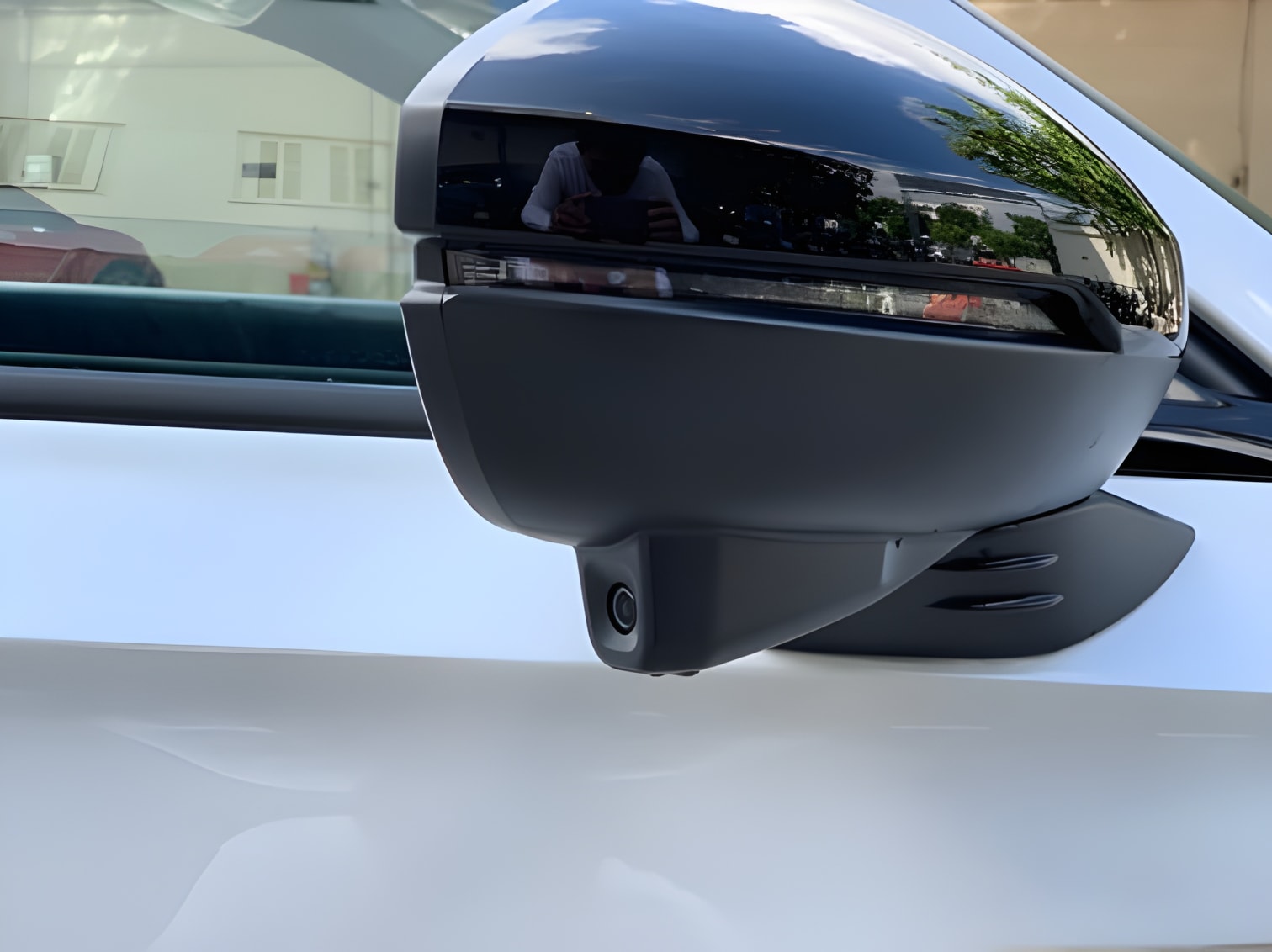 Gương chiếu hậu ngoài xe Honda Civic tích hợp xi-nhan