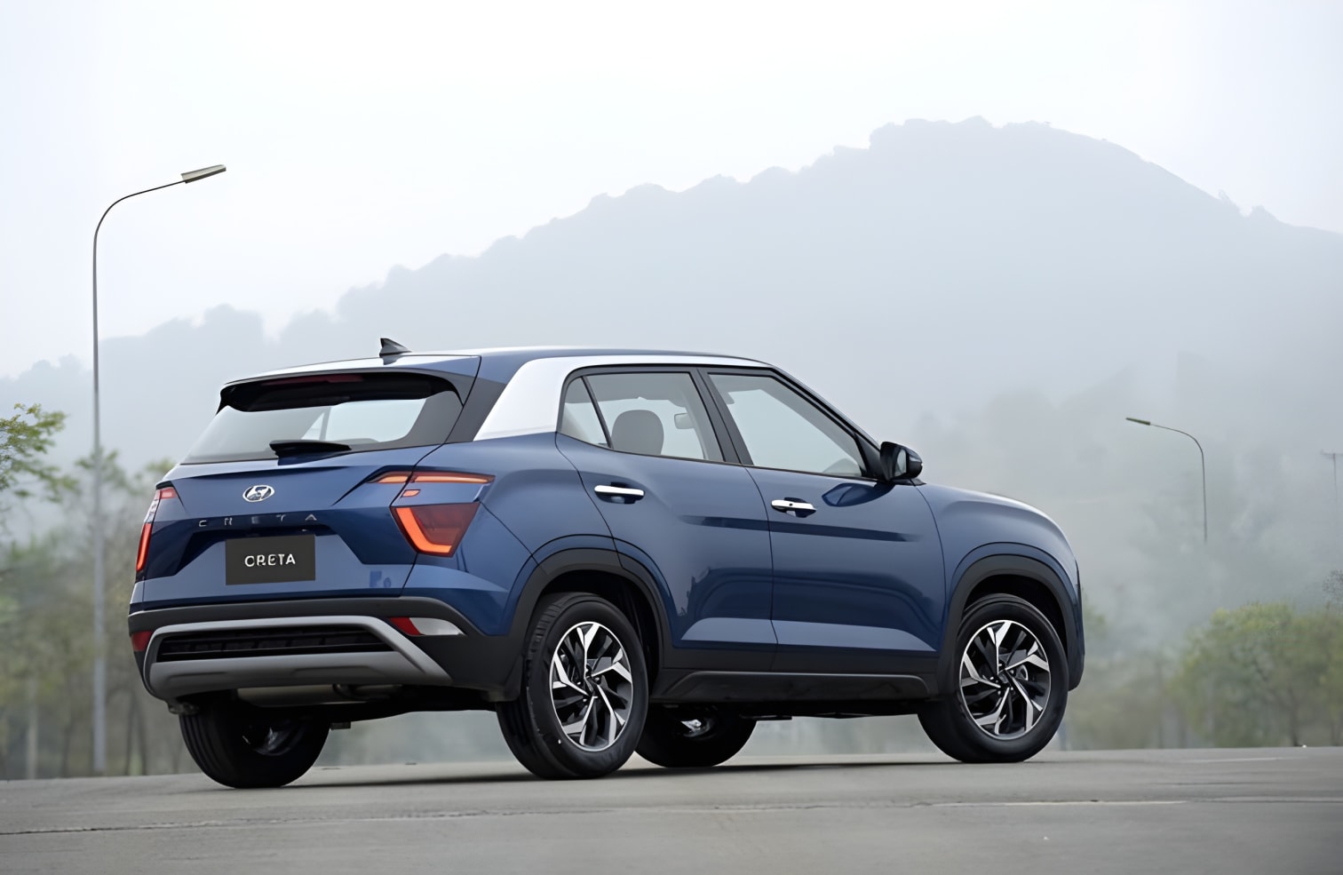 Hyundai Creta màu xanh dương nổi bật