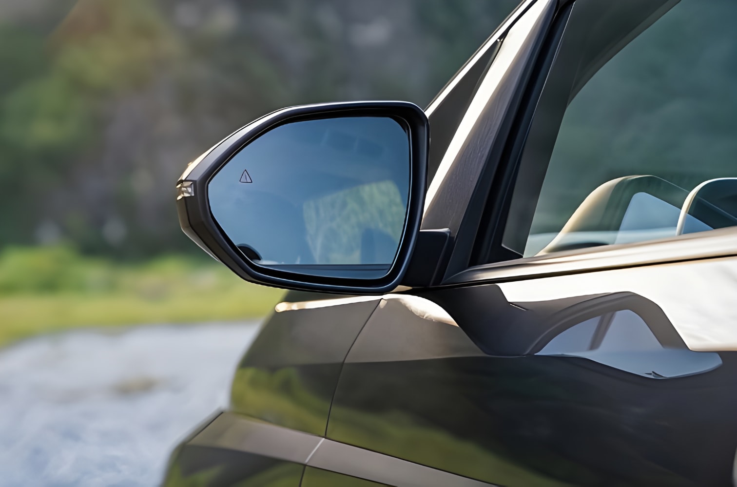 Gương chiếu hậu Hyundai Stargazer tích hợp xi-nhan