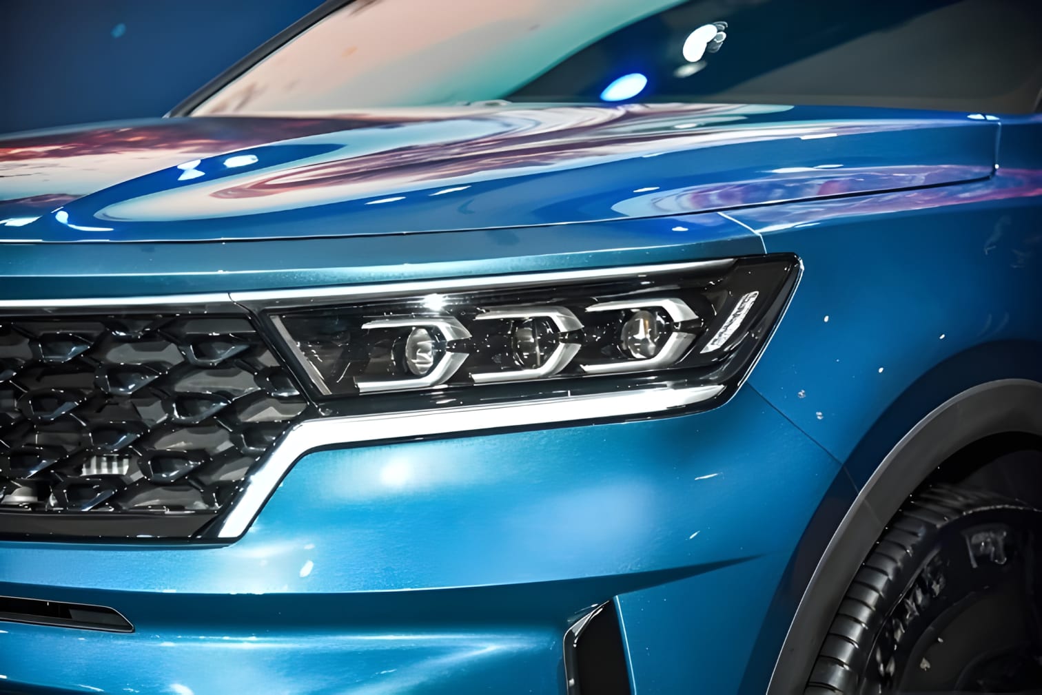 Đèn pha LED Kia Sorento Hybrid thiết kế hiện đại