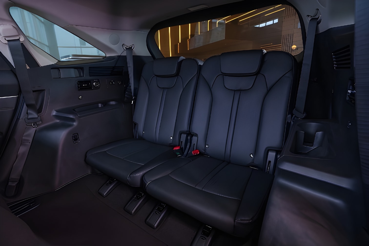 Hàng ghế thứ 3 Kia Sorento Hybrid dành cho xe 7 chỗ