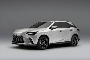 Ngoại thất tổng quan xe Lexus RX350h sang trọng