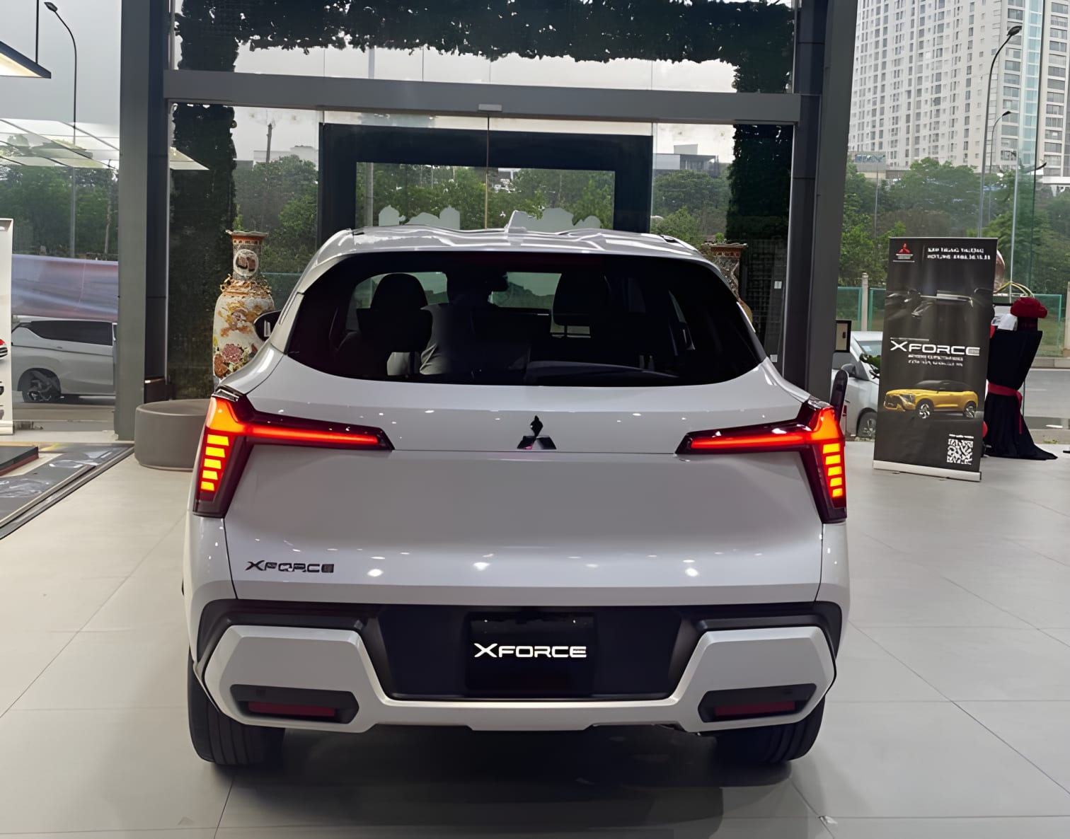 Thiết kế đuôi xe Mitsubishi XForce