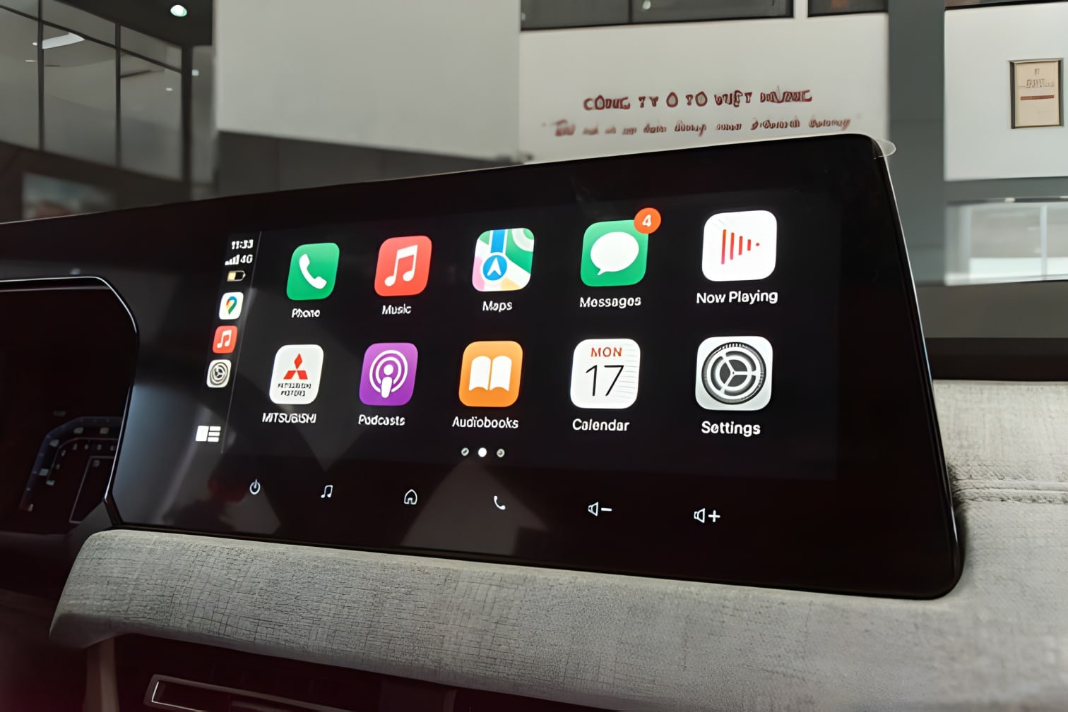 Màn hình giải trí Mitsubishi Xforce Ultimate