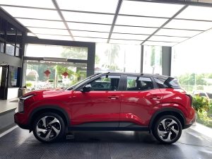 Thân xe Mitsubishi Xforce Ultimate góc nghiêng