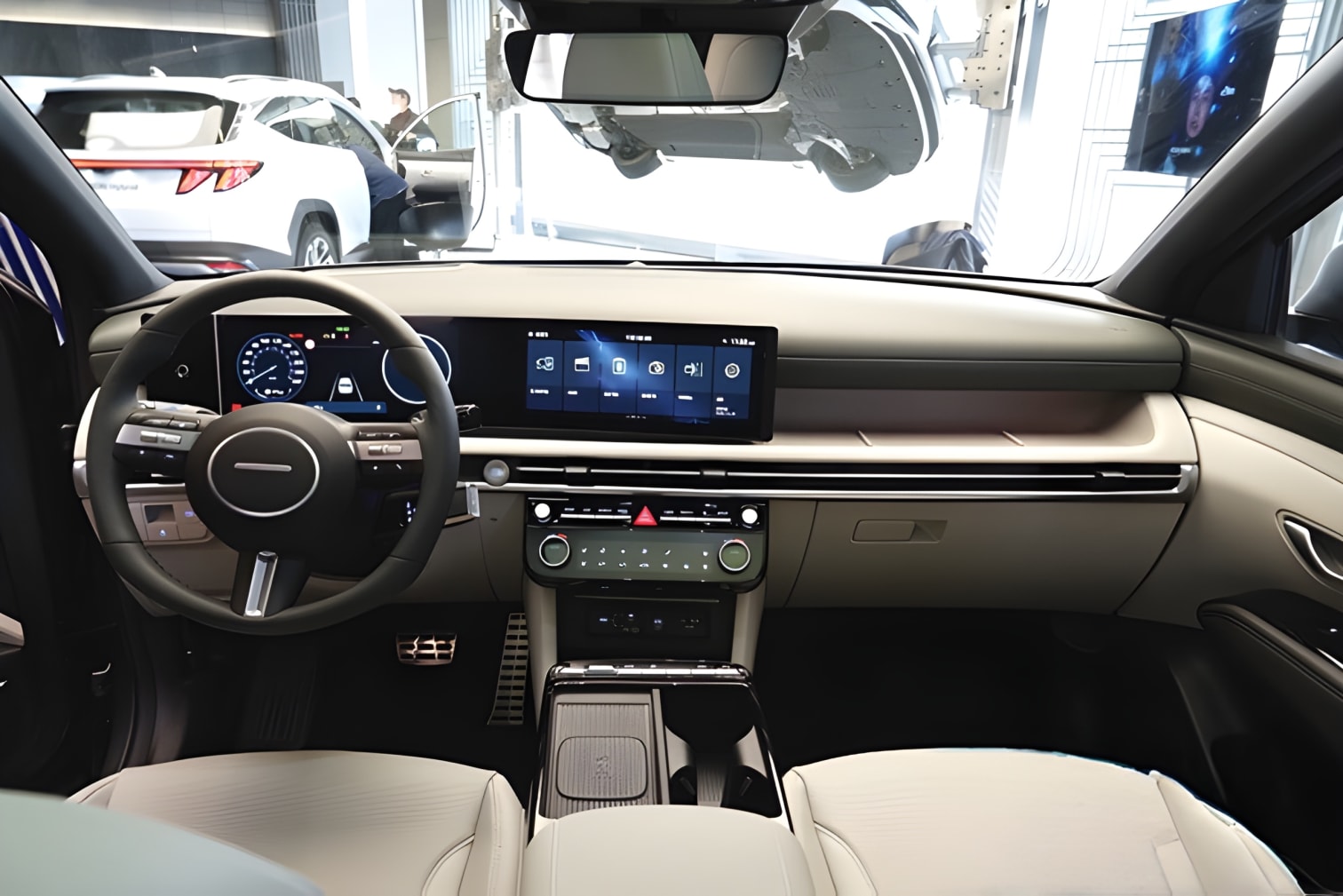 Nội thất Hyundai Tucson Hybrid 2025