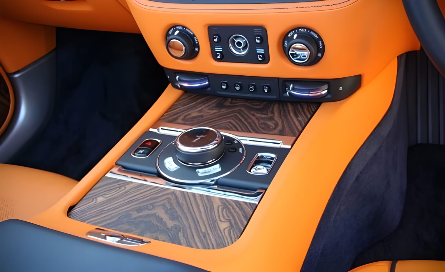 Nút điều khiển nội thất xe Rolls-Royce Dawn