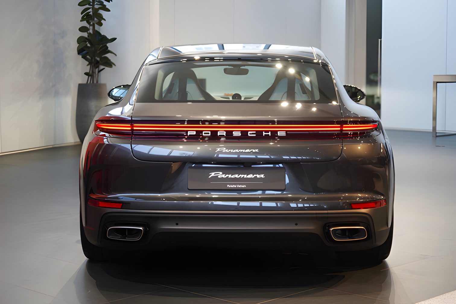 Đuôi xe Porsche Panamera thế hệ mới