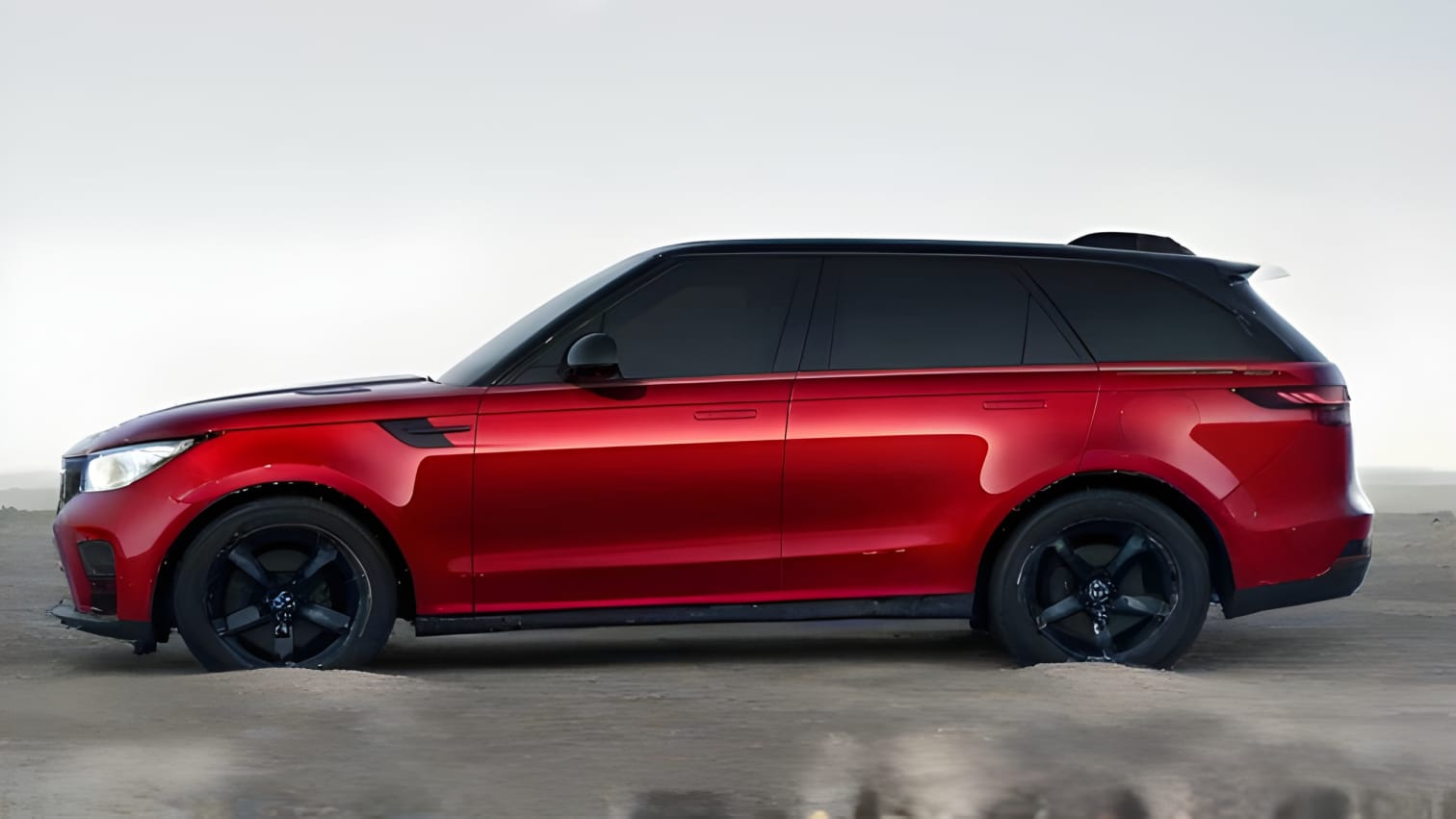 Thân xe Range Rover Sport 2023 góc nhìn hông xe