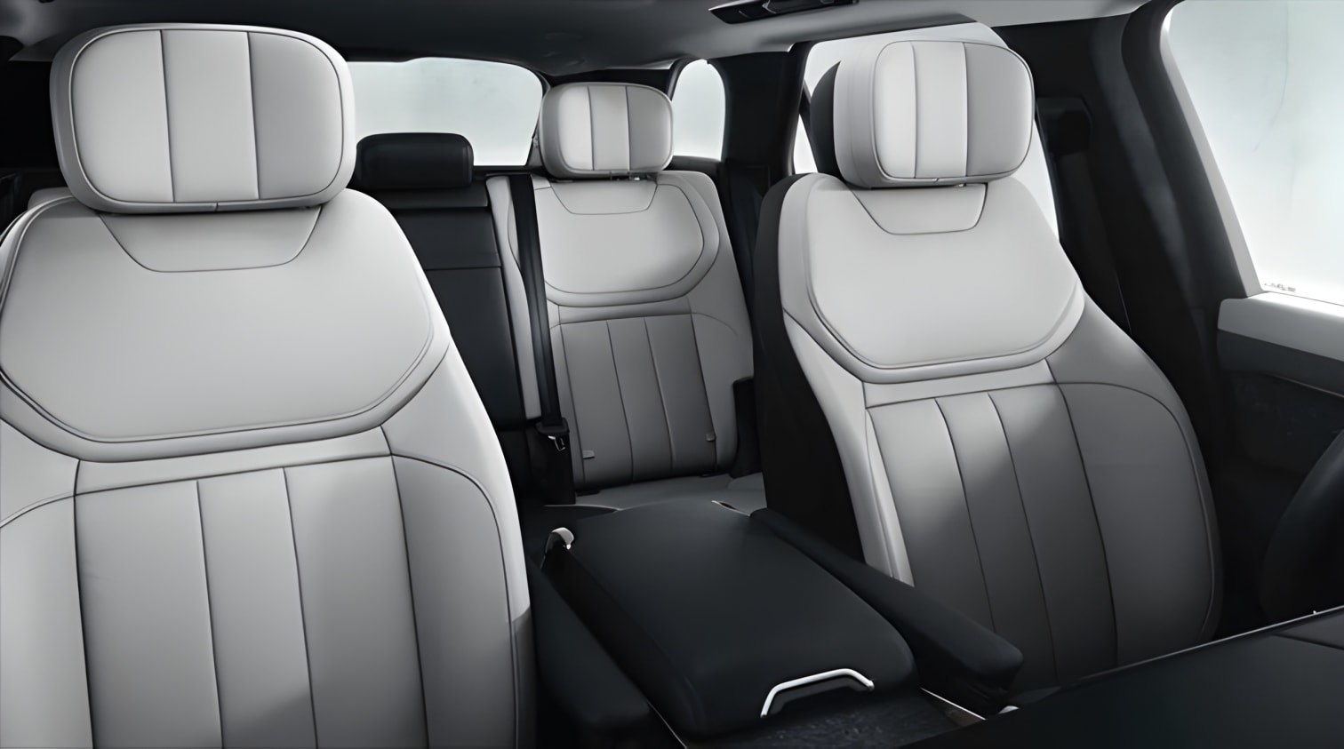 Ghế ngồi Range Rover Sport bọc da cao cấp tiện nghi