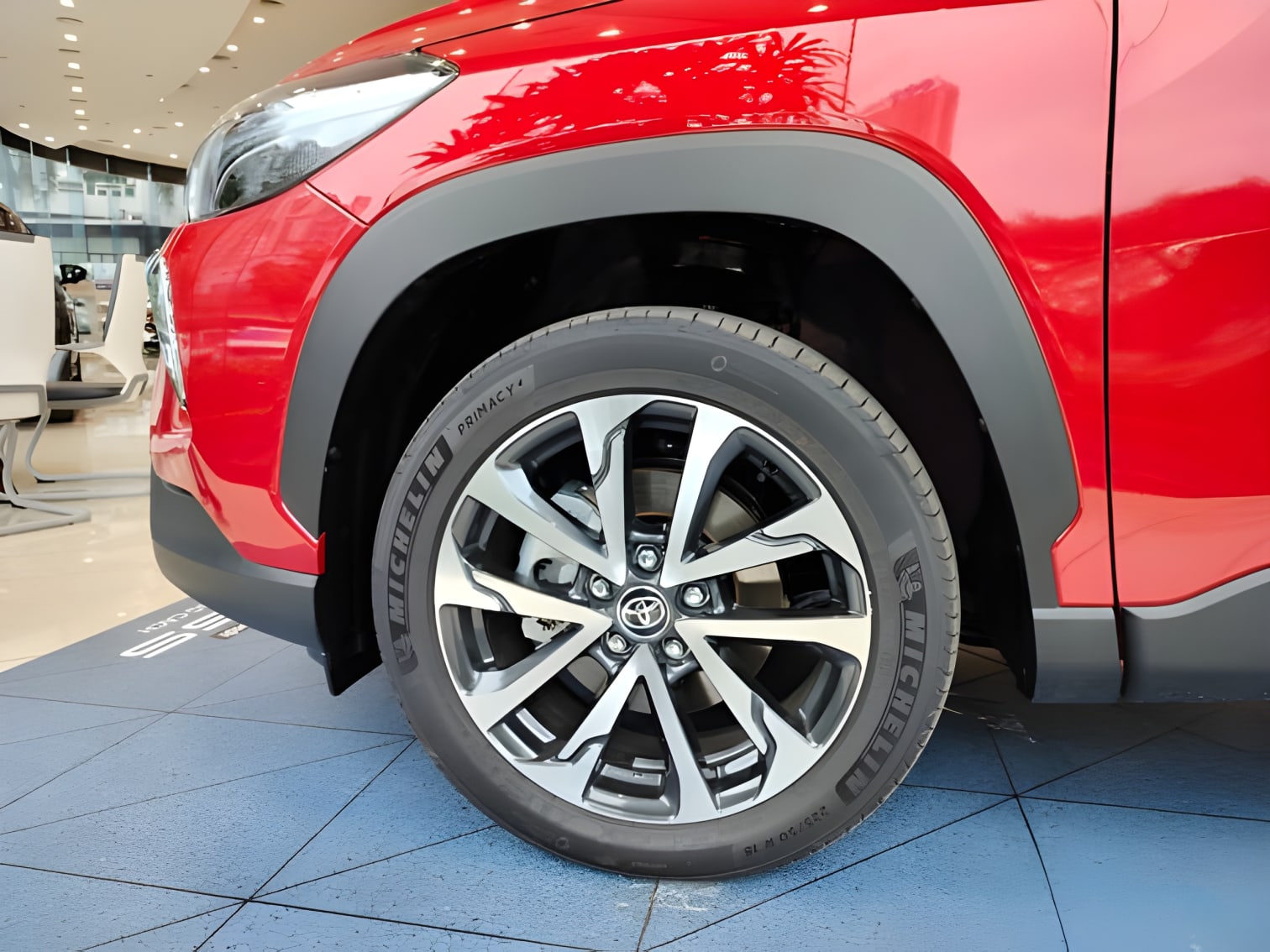 Mâm xe Toyota Corolla Cross chi tiết
