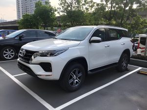 Giá xe Toyota Fortuner và các thông tin liên quan