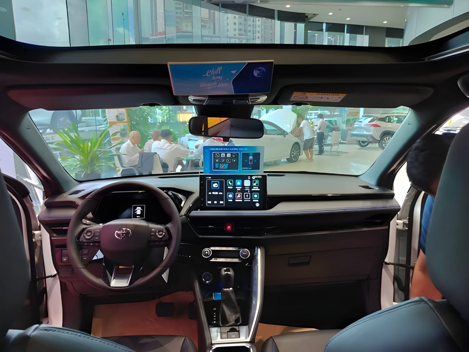 Nội thất khoang lái Toyota Yaris Cross