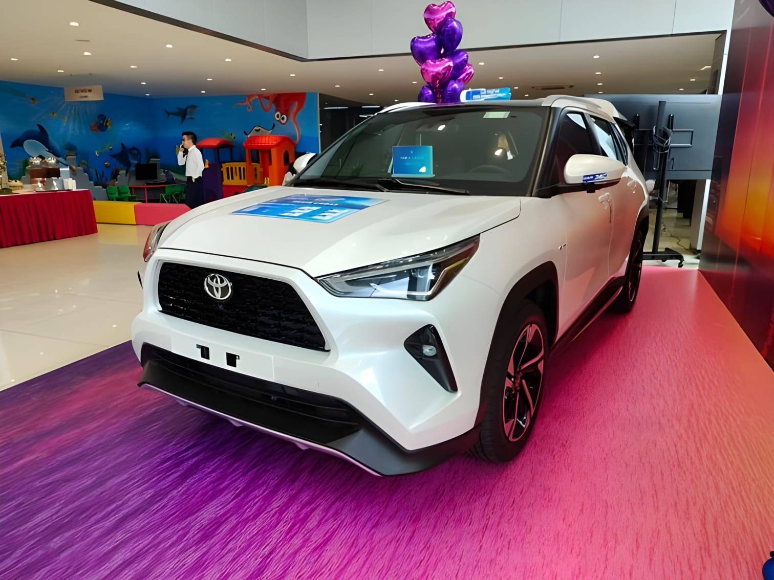 Thông số kỹ thuật Toyota Yaris Cross