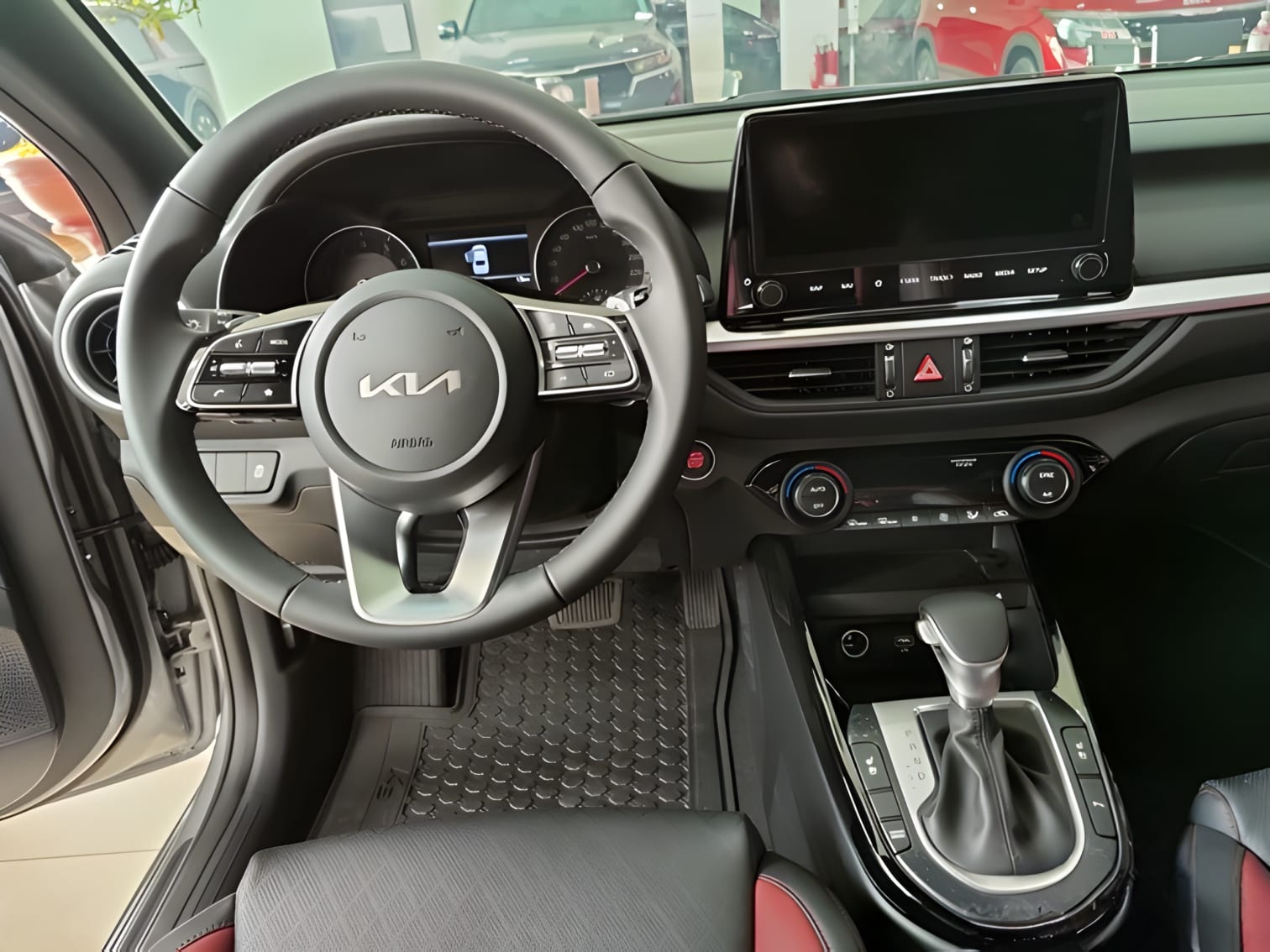 Vô lăng Kia K3 2023 chi tiết