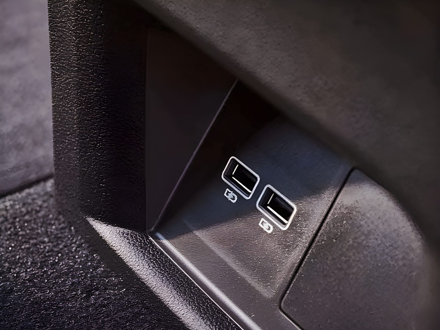Cổng kết nối USB Volkswagen Teramont