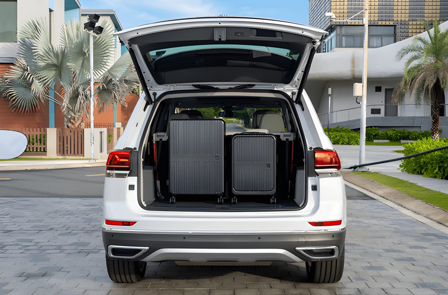 Khoang hành lý Volkswagen Teramont President