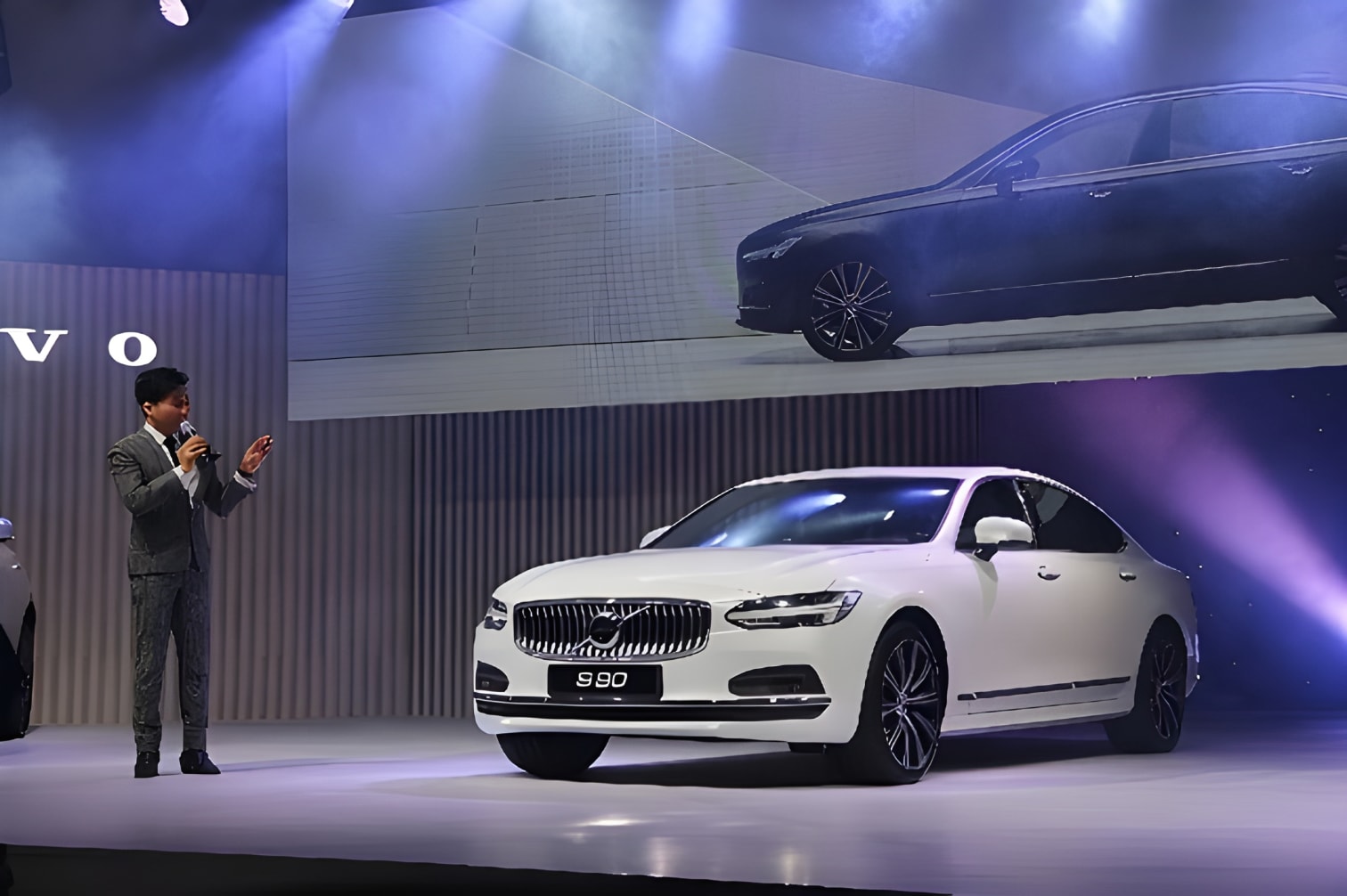 Volvo S90 2024 ra mắt tại thị trường Việt Nam